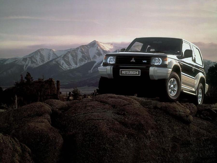  Mitsubishi Pajero Metal Top 1991 года  (фото 1 из 10)